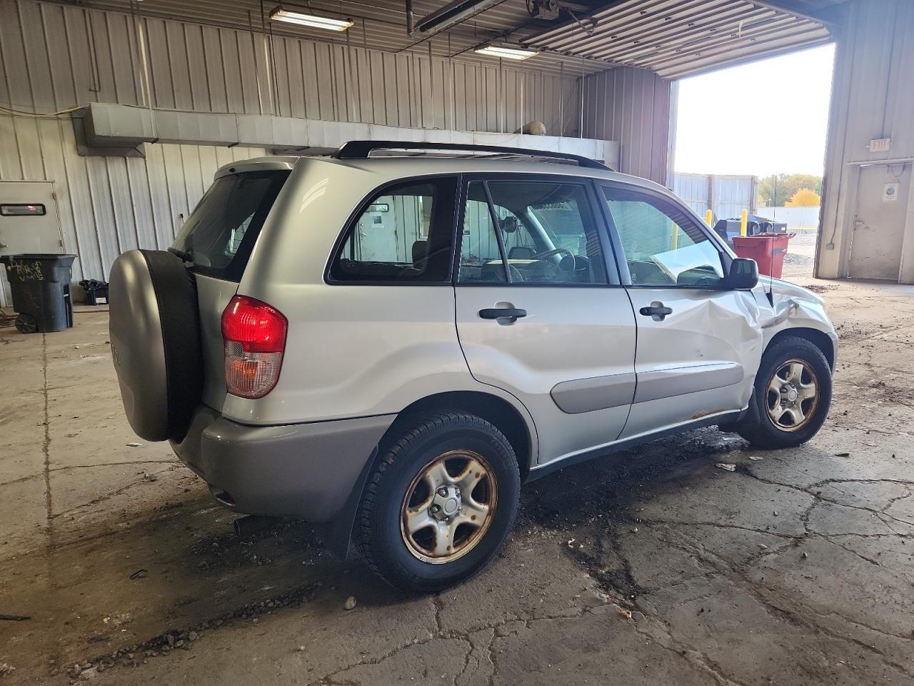 2003 TOYOTA RAV4