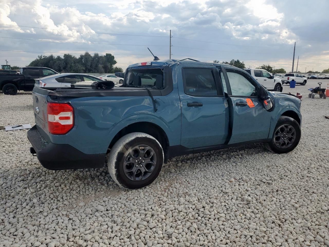 2023 FORD Maverick