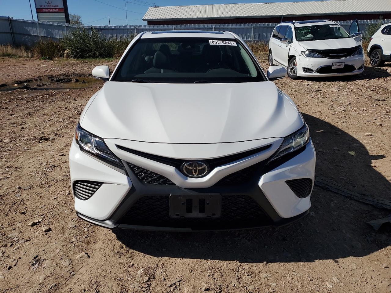 2018 TOYOTA CAMRY
