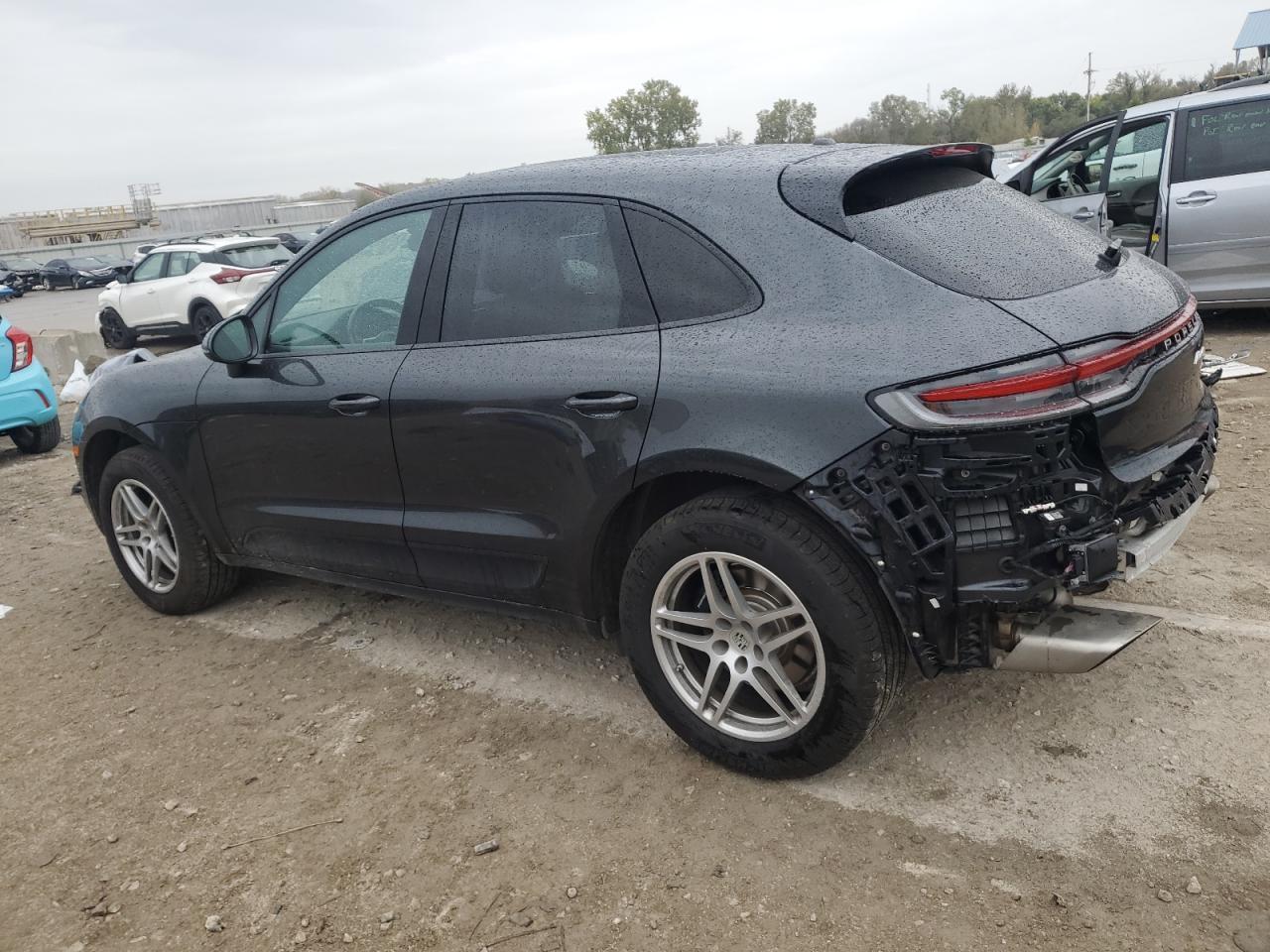 2020 PORSCHE Macan