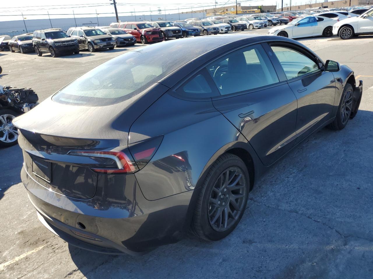 2025 TESLA MODEL 3