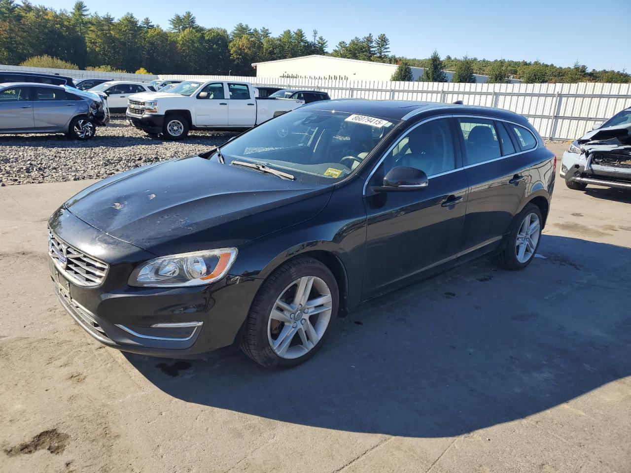 2015 VOLVO V60