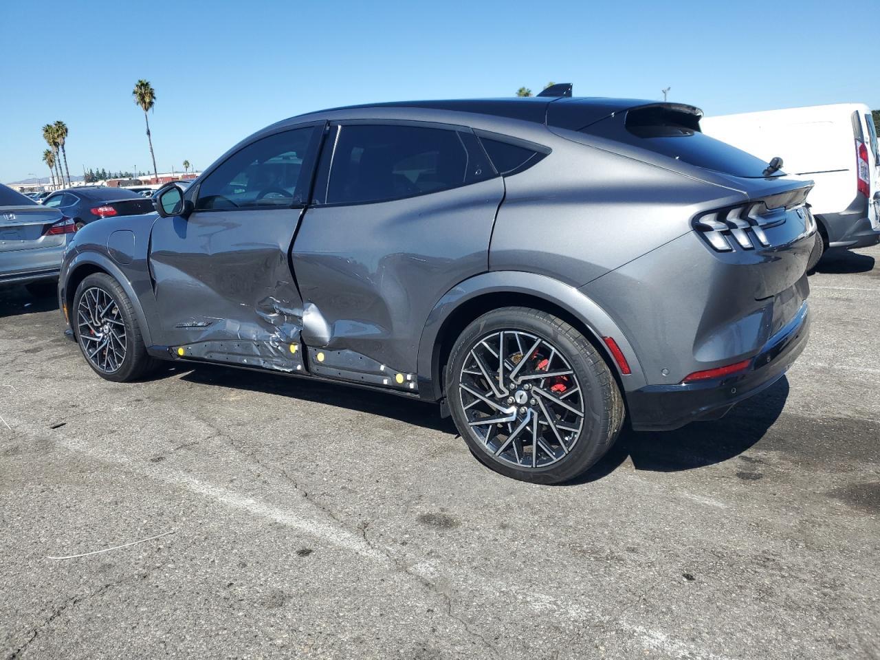 2023 FORD Mustang Mach-E