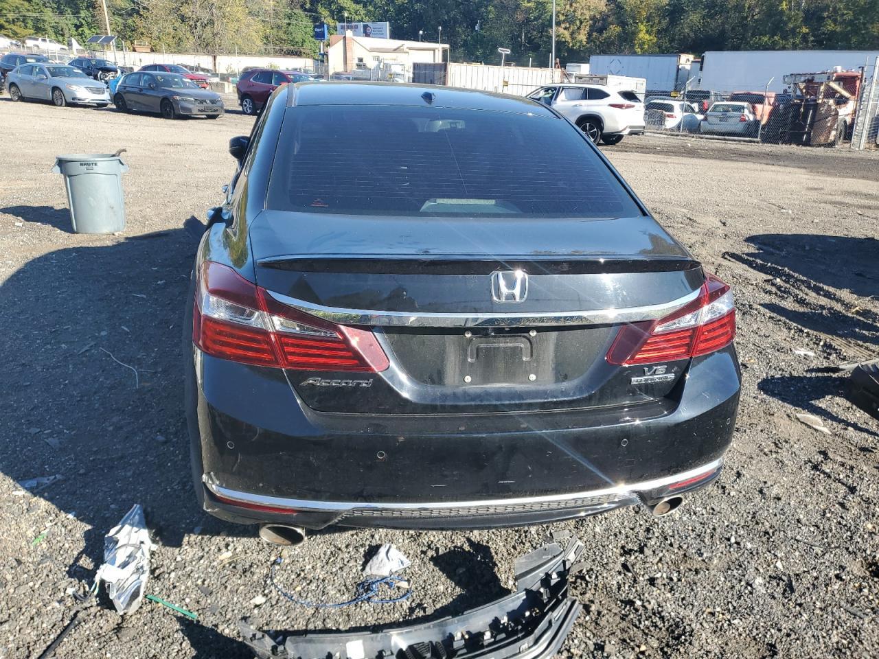 2016 HONDA ACCORD