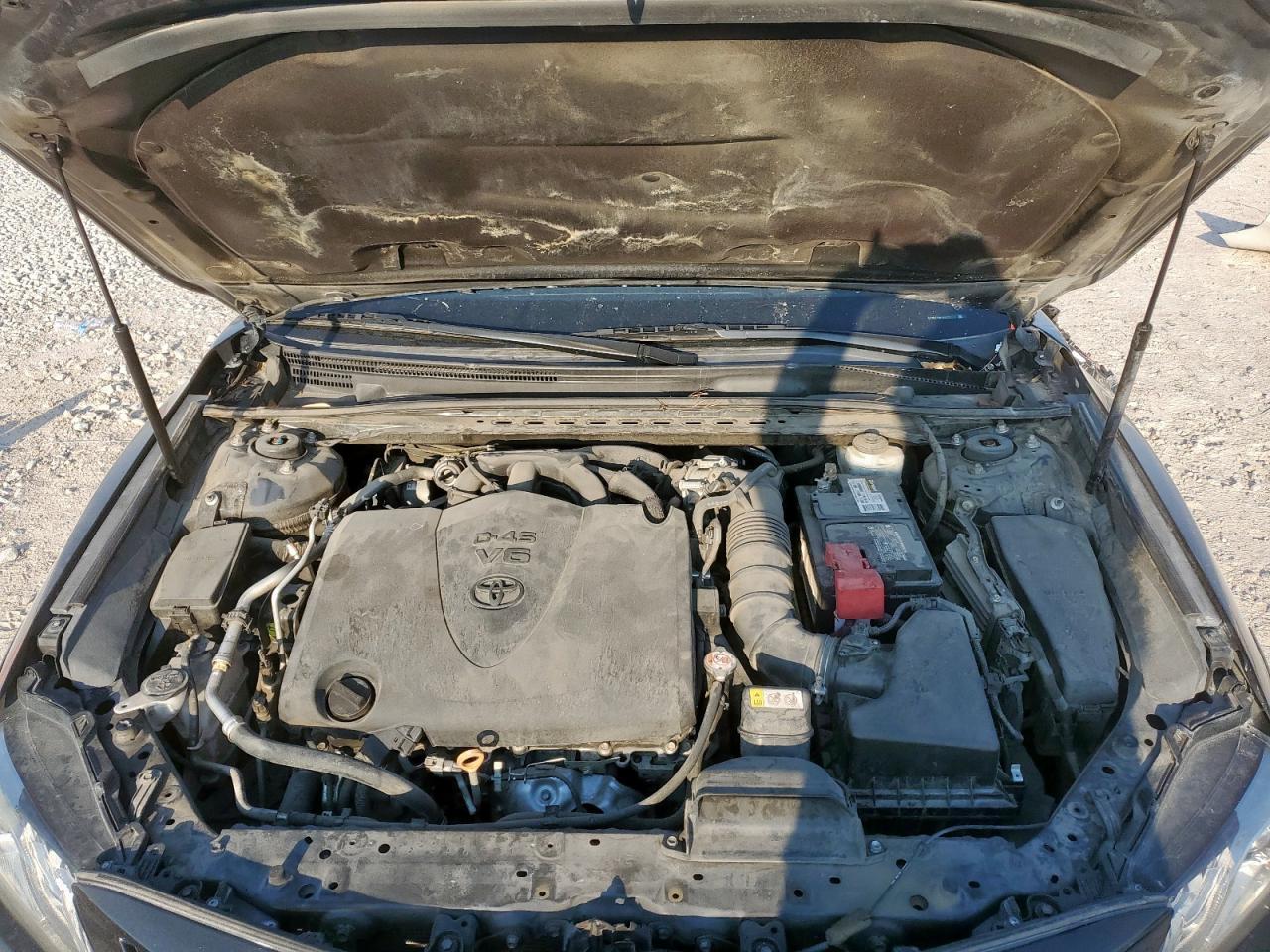 2019 TOYOTA CAMRY