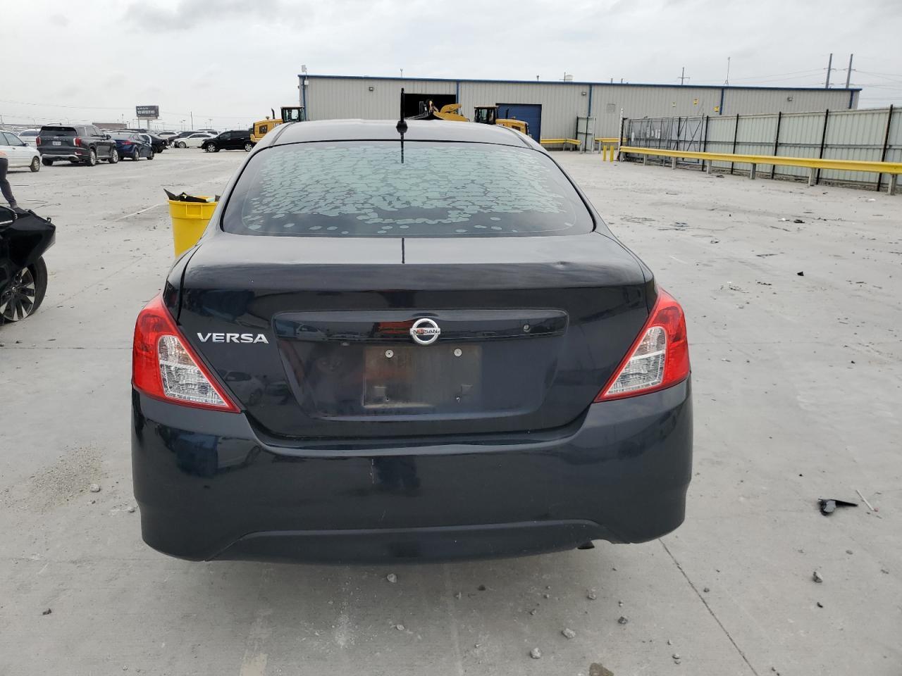 2019 NISSAN VERSA
