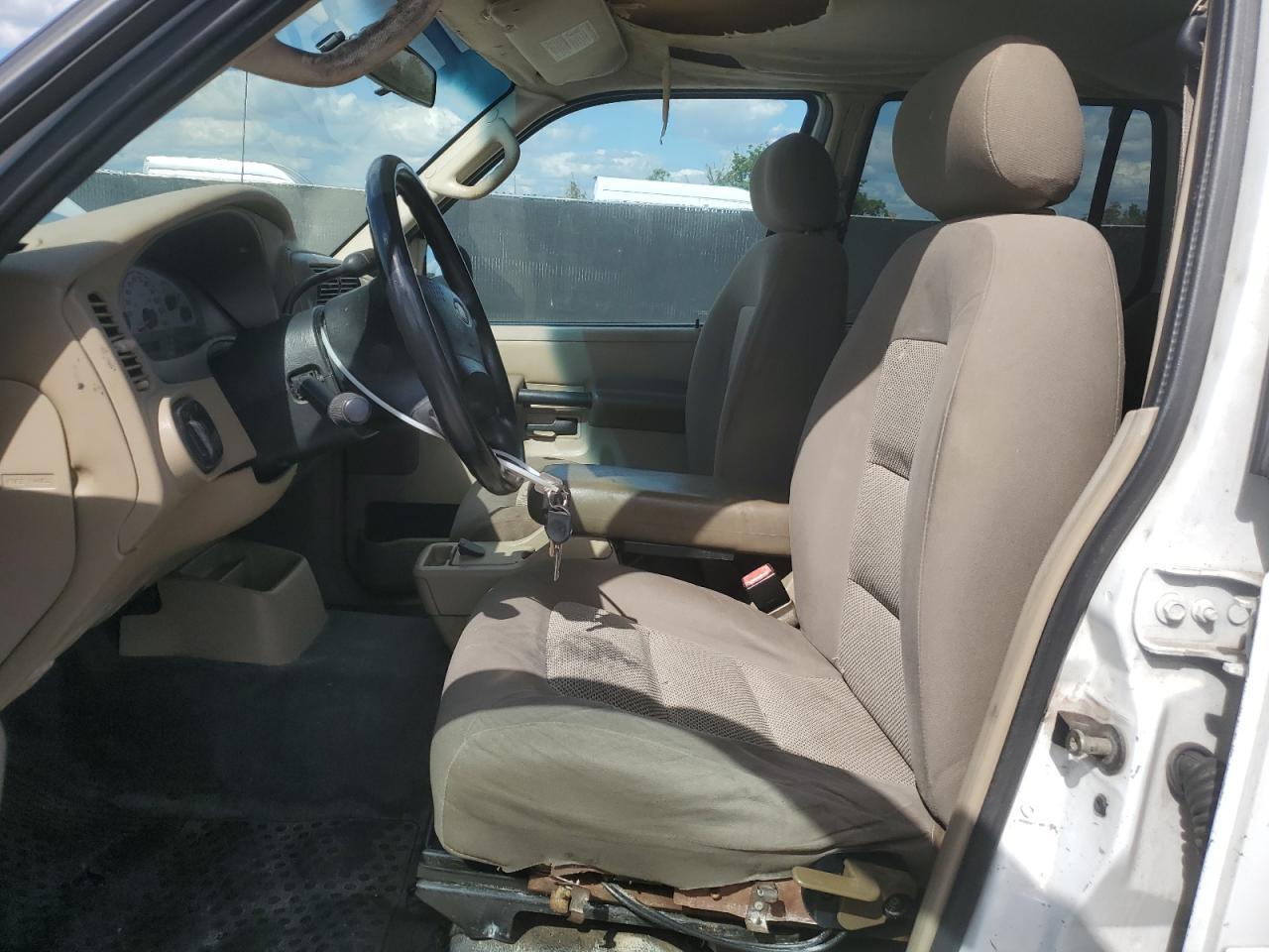 2004 FORD Explorer Sport Trac