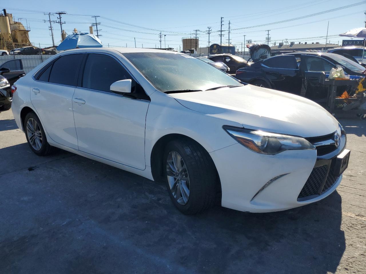 2017 TOYOTA CAMRY