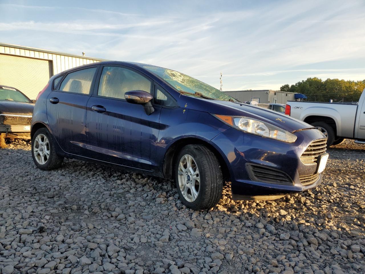 2016 FORD Fiesta
