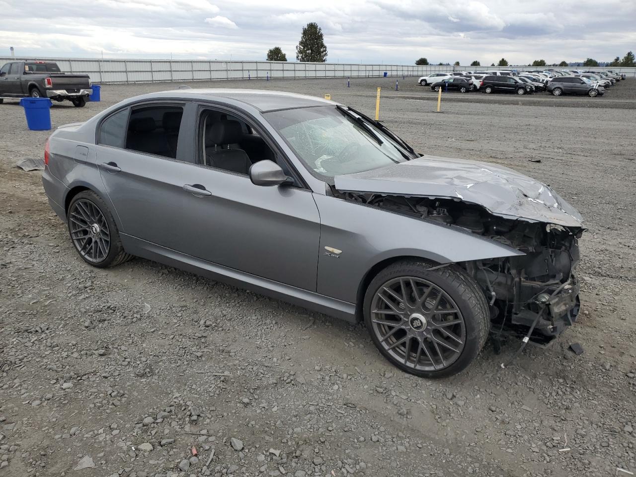 2011 BMW 3 SERIES
