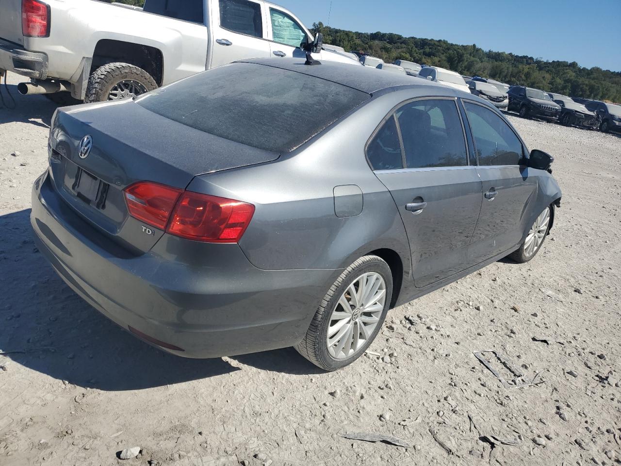 2014 VOLKSWAGEN JETTA