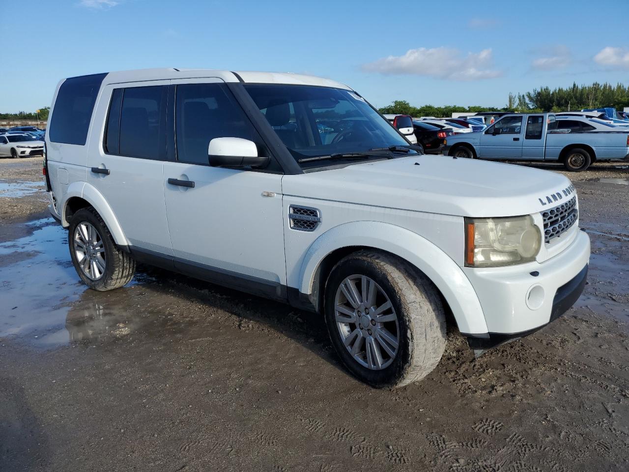 2011 LAND ROVER LR4