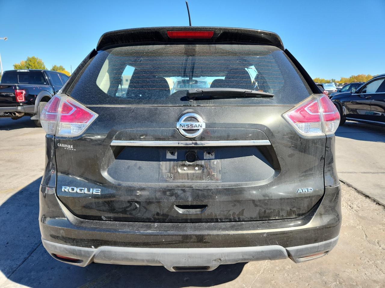 2016 NISSAN ROGUE