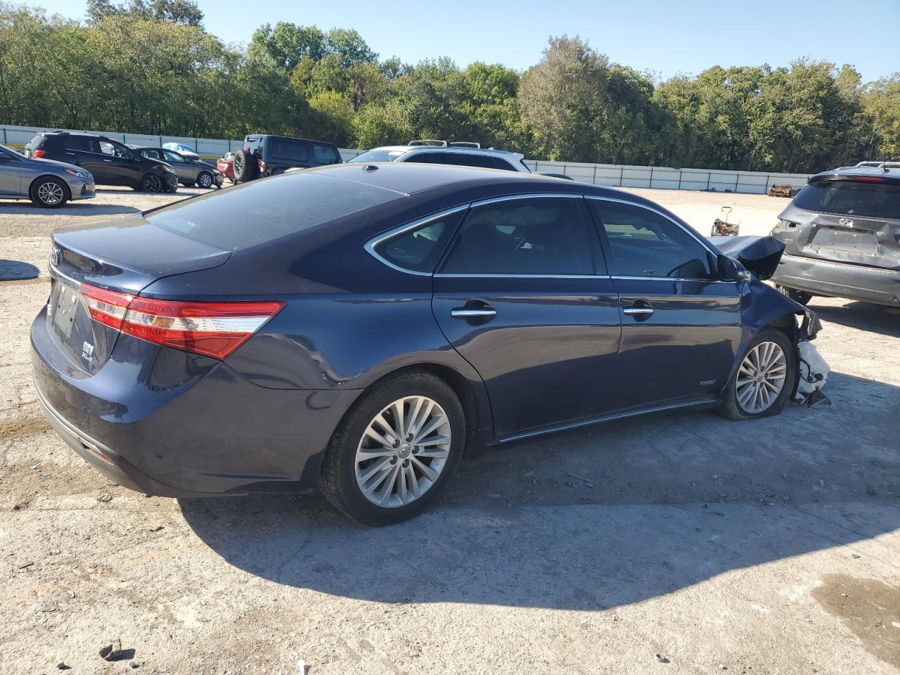 2014 TOYOTA Avalon