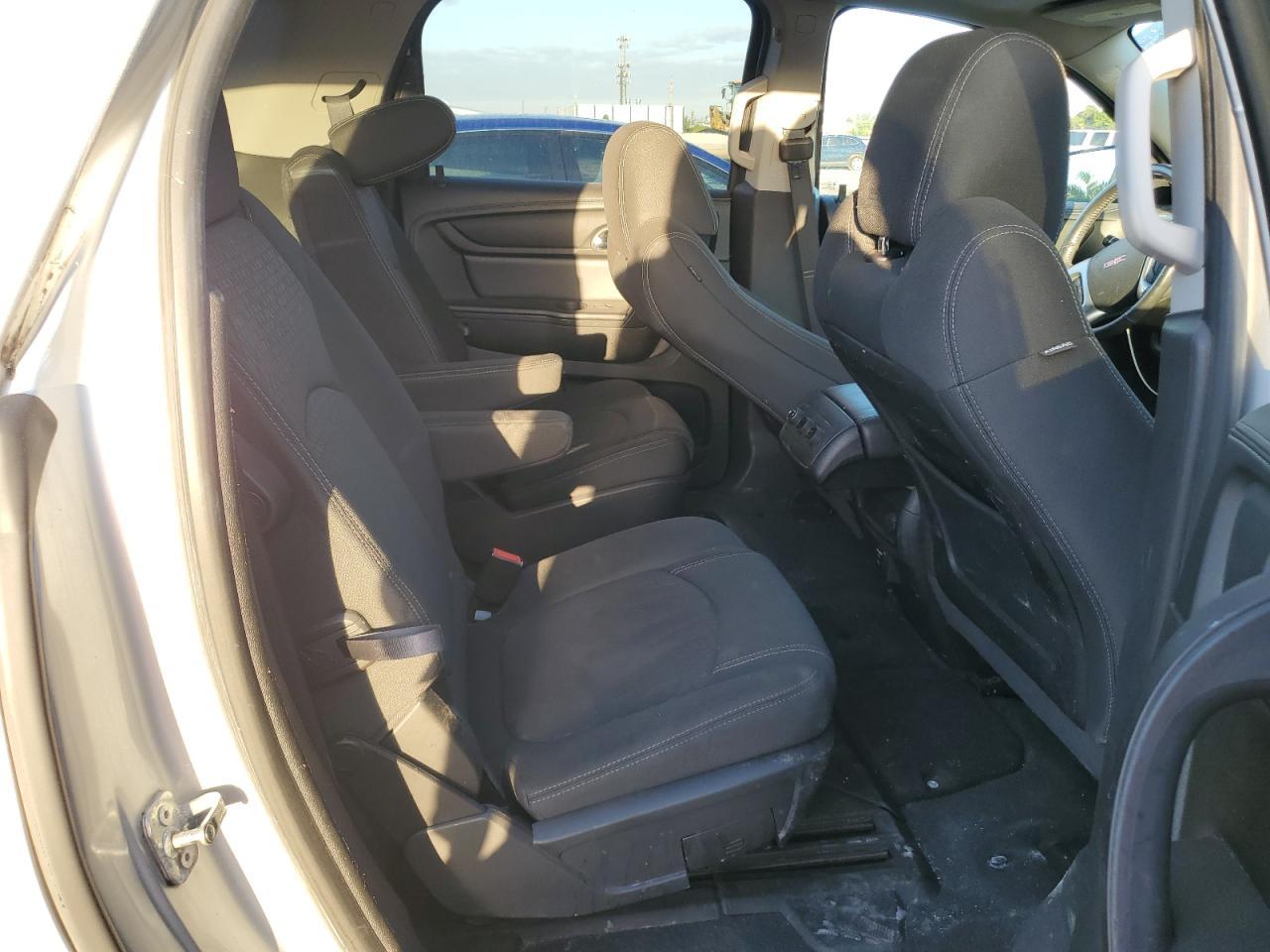 2016 GMC ACADIA