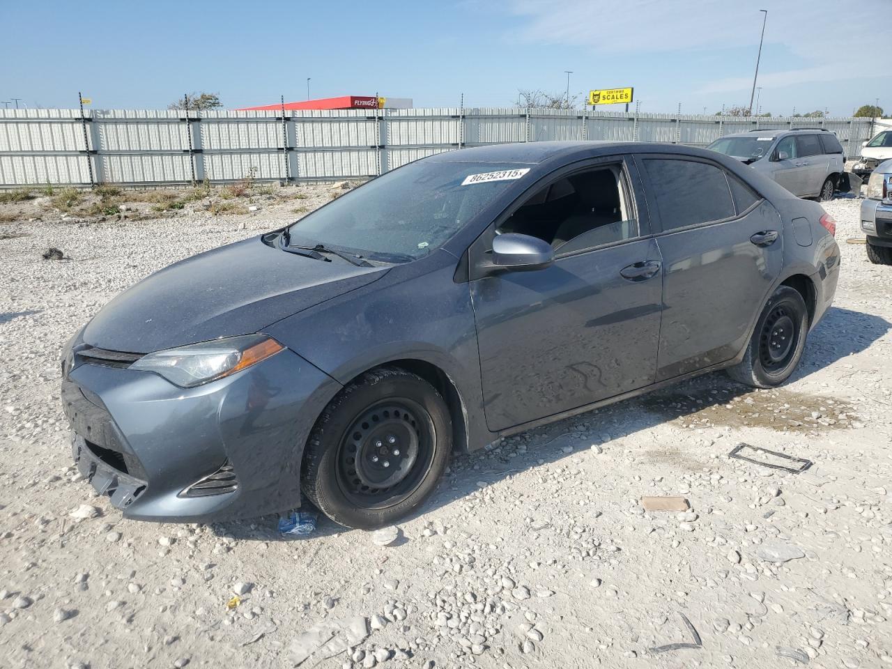2018 TOYOTA COROLLA