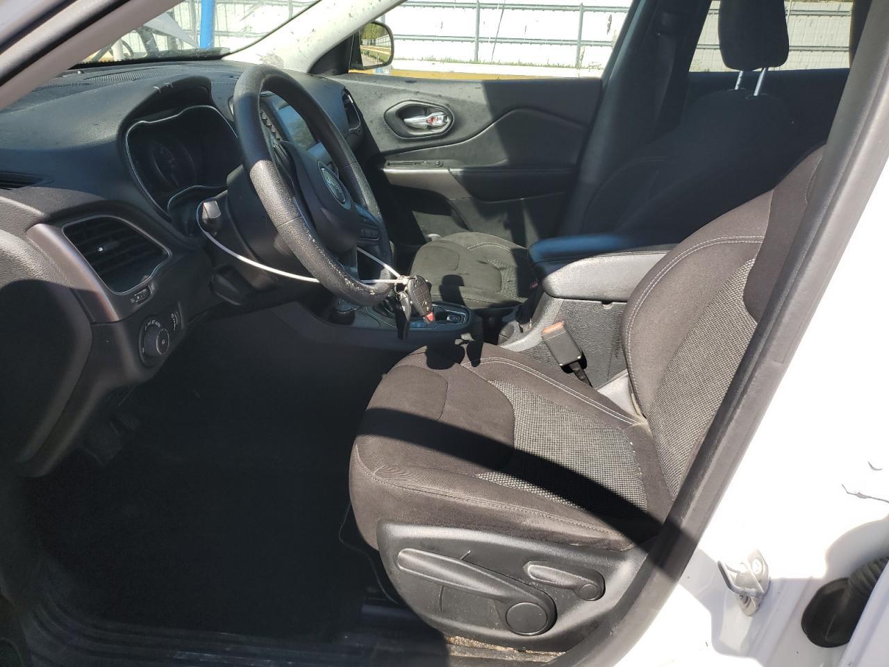 2019 JEEP CHEROKEE