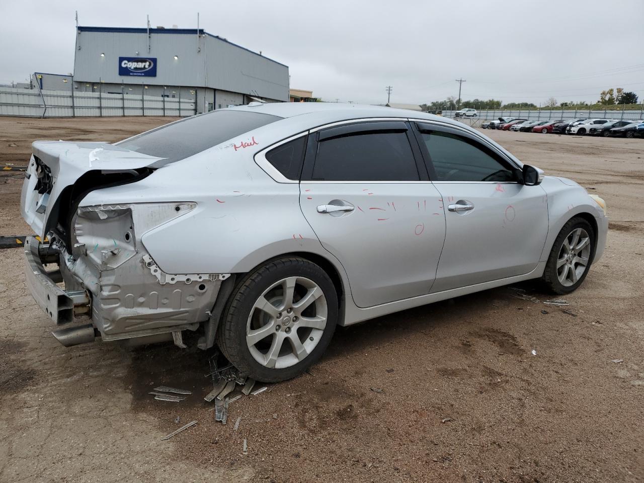2013 NISSAN ALTIMA