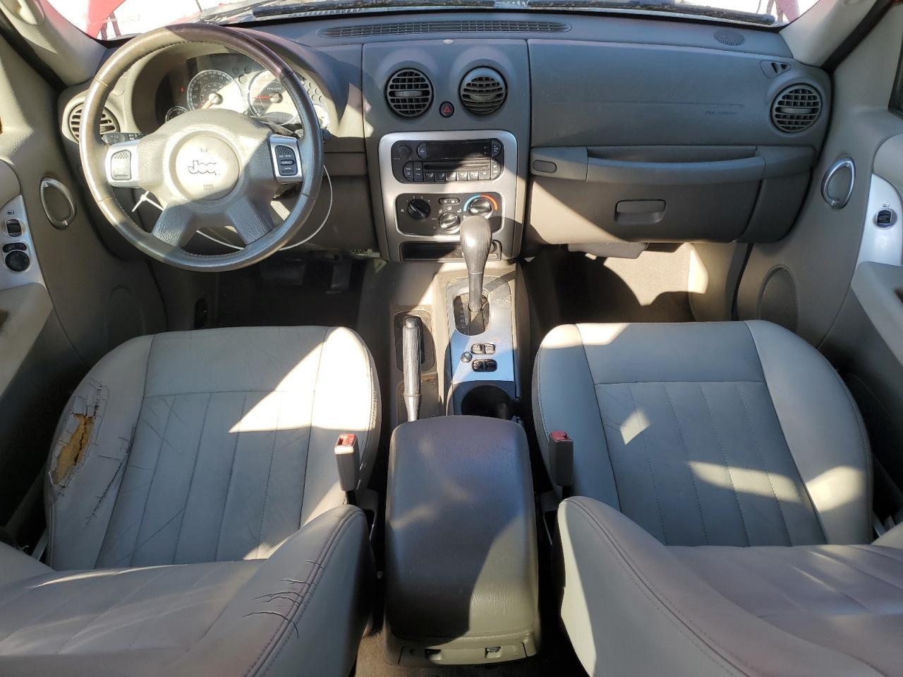 2005 JEEP Liberty