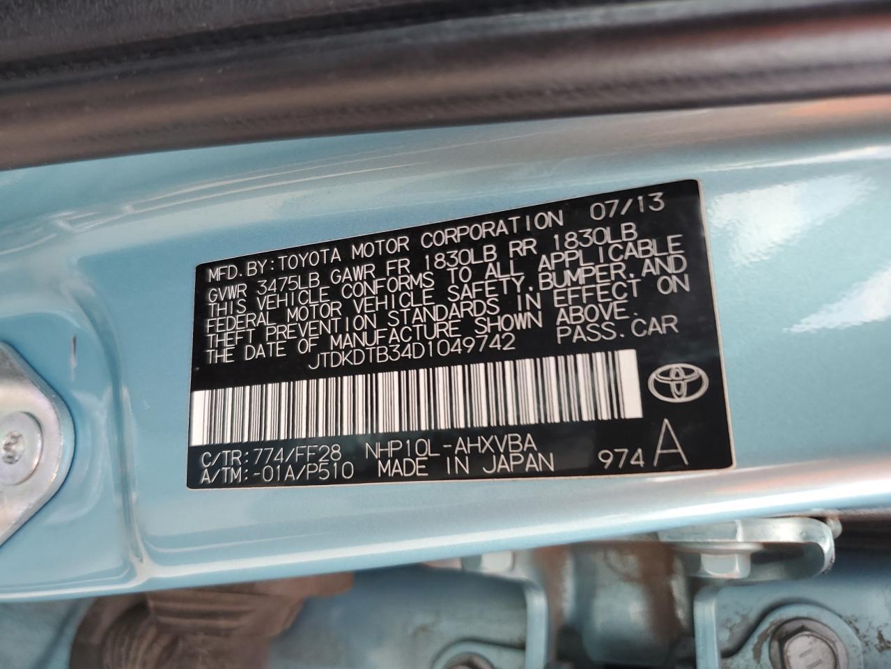 2013 TOYOTA Prius c