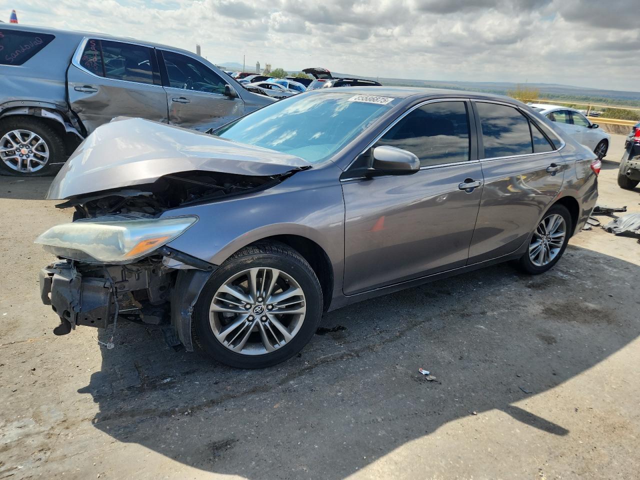 2016 TOYOTA CAMRY