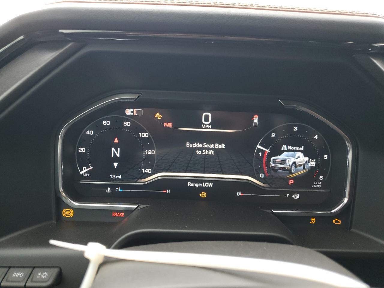 2025 GMC Sierra