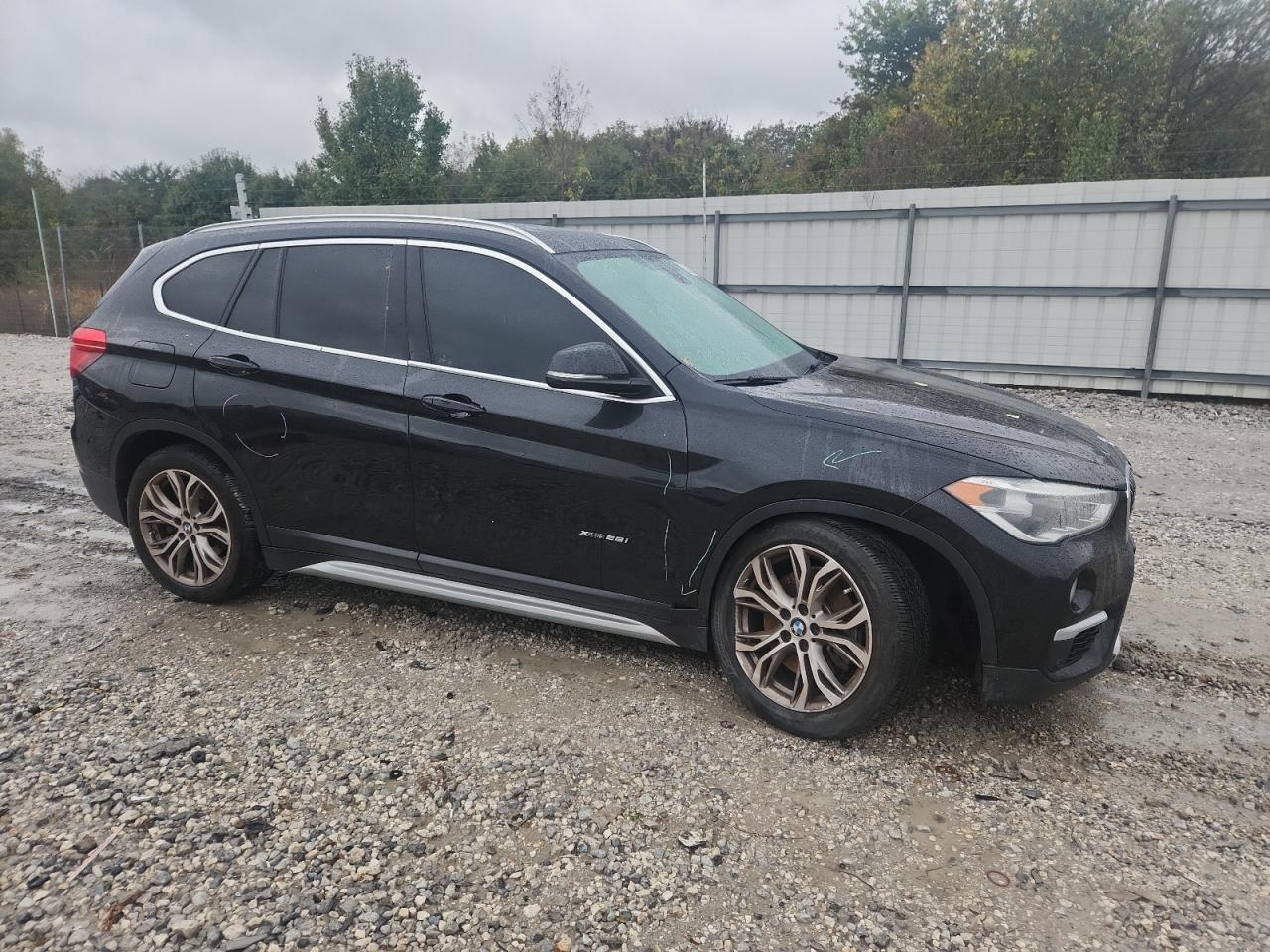 2017 BMW X1