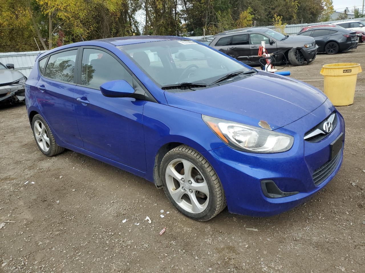 2012 HYUNDAI ACCENT