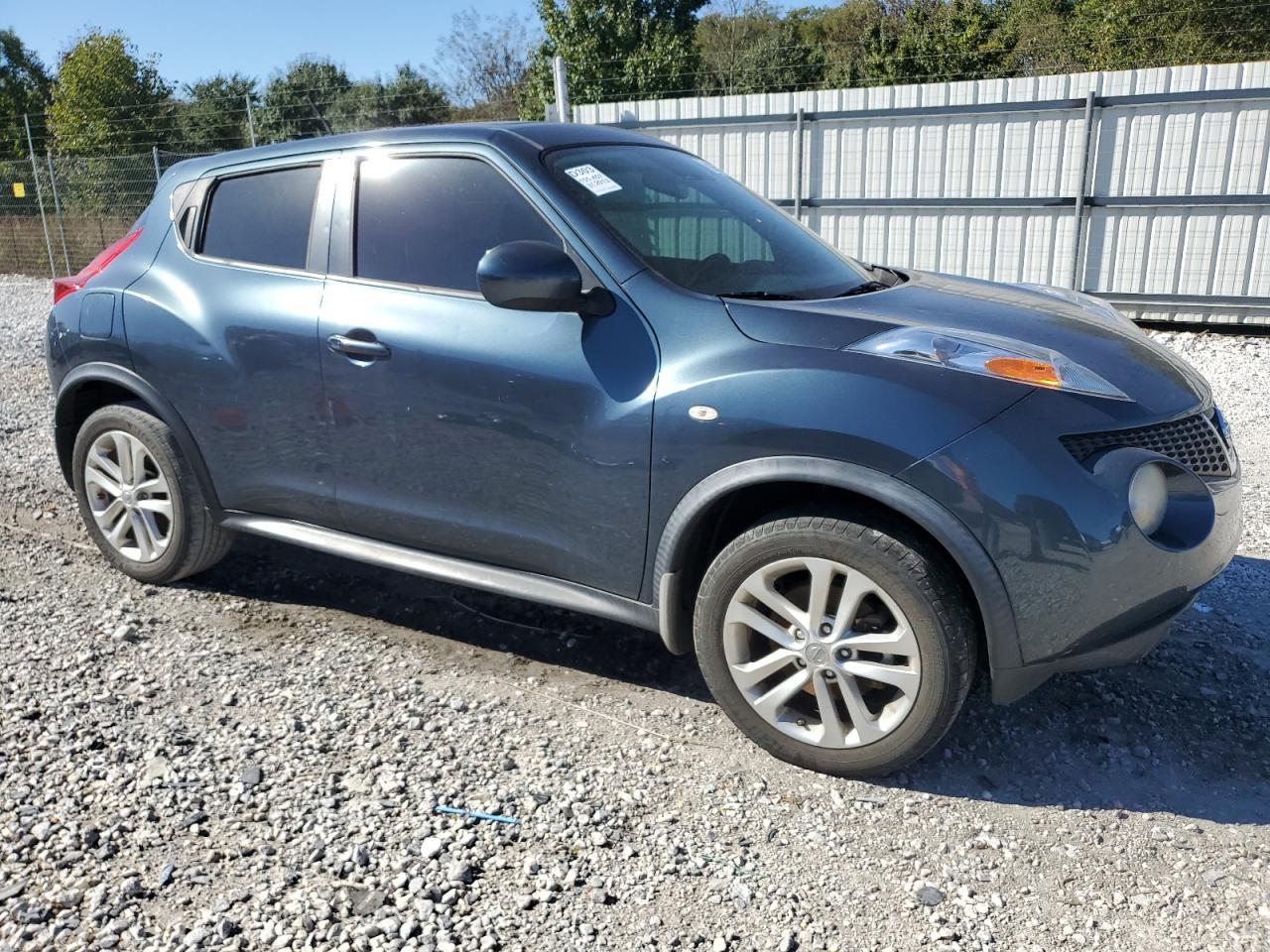 2013 NISSAN Juke
