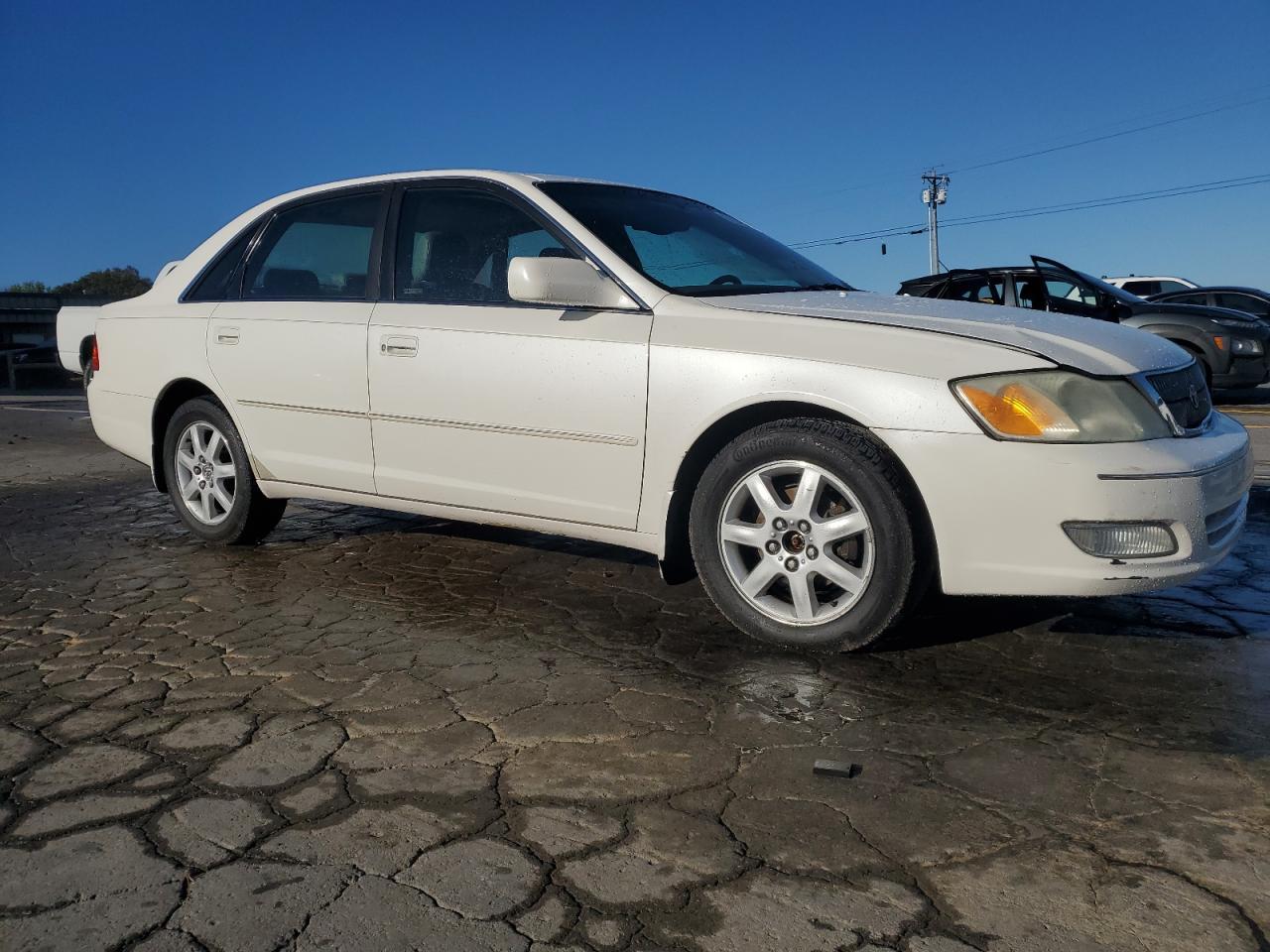 2002 TOYOTA Avalon