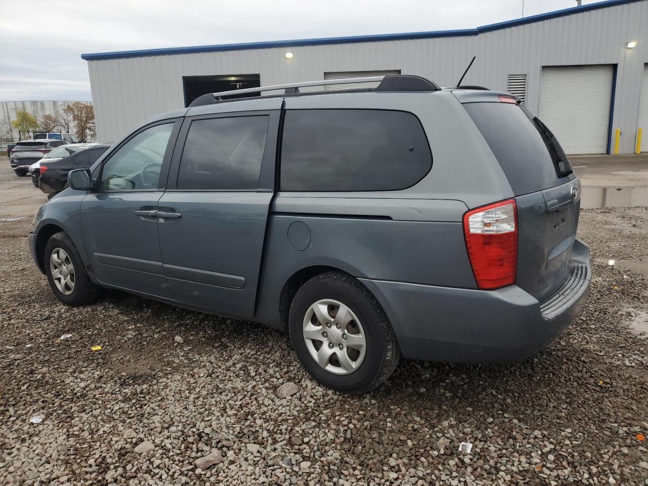 2009 KIA SEDONA