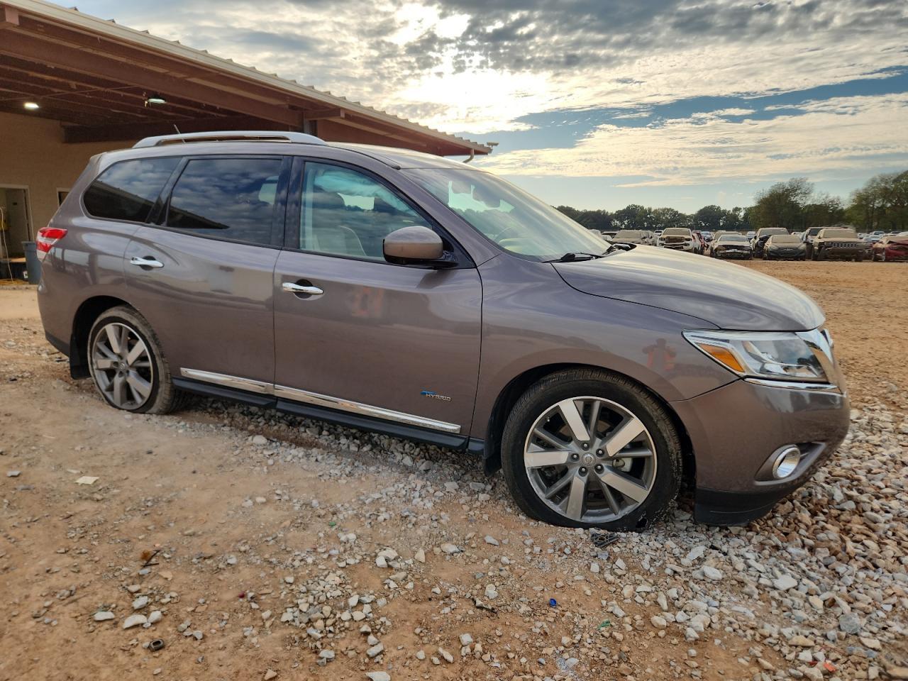 2014 NISSAN PATHFINDER