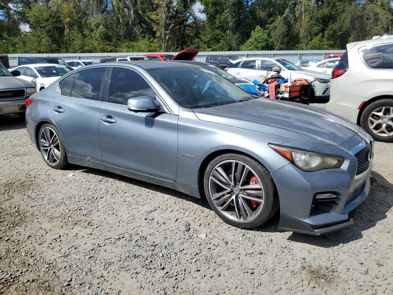 2014 INFINITI Q50