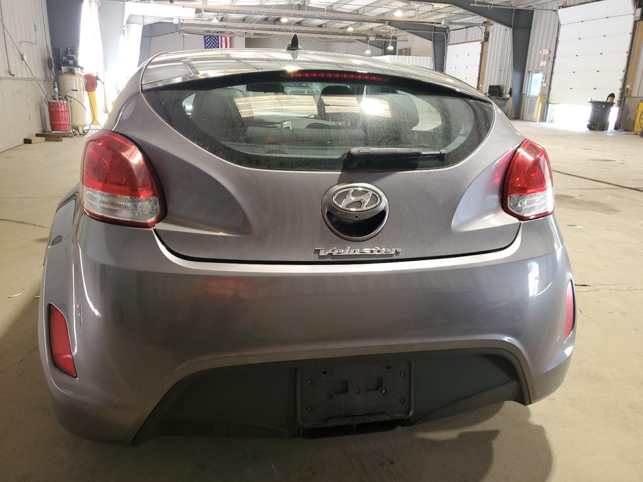 2015 HYUNDAI VELOSTER