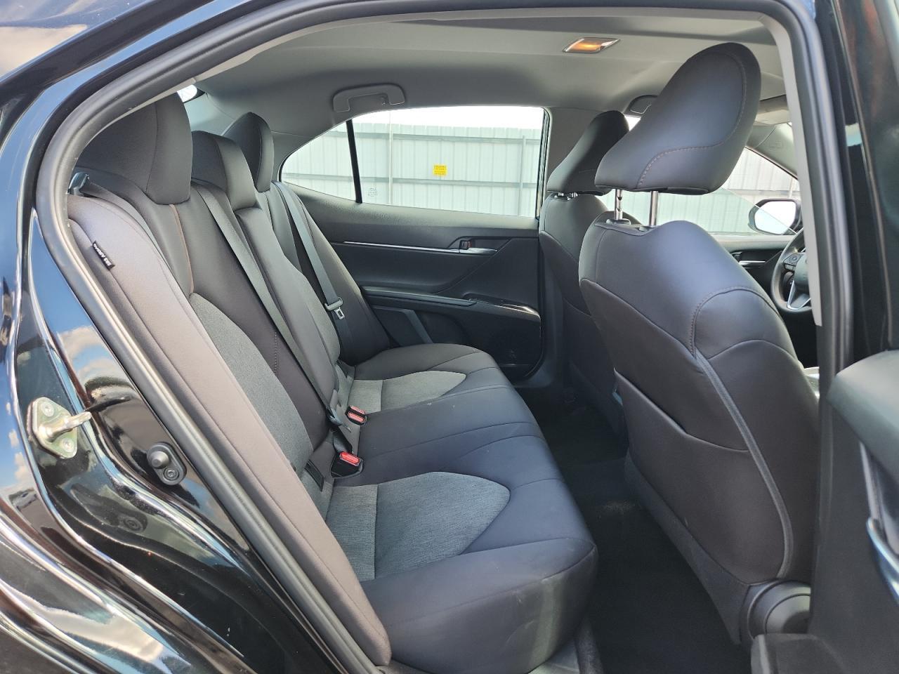 2019 TOYOTA CAMRY