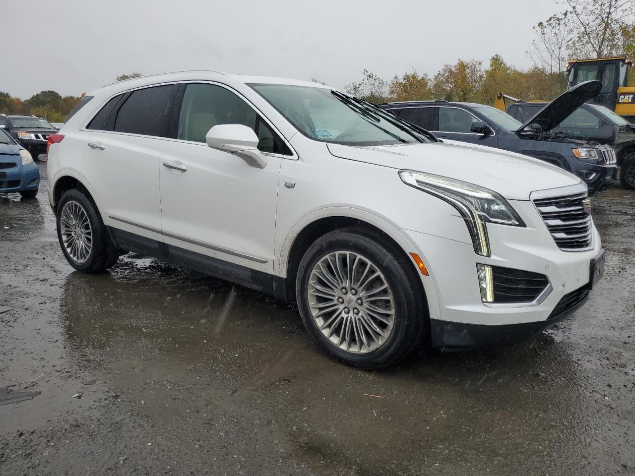 2017 CADILLAC XT5