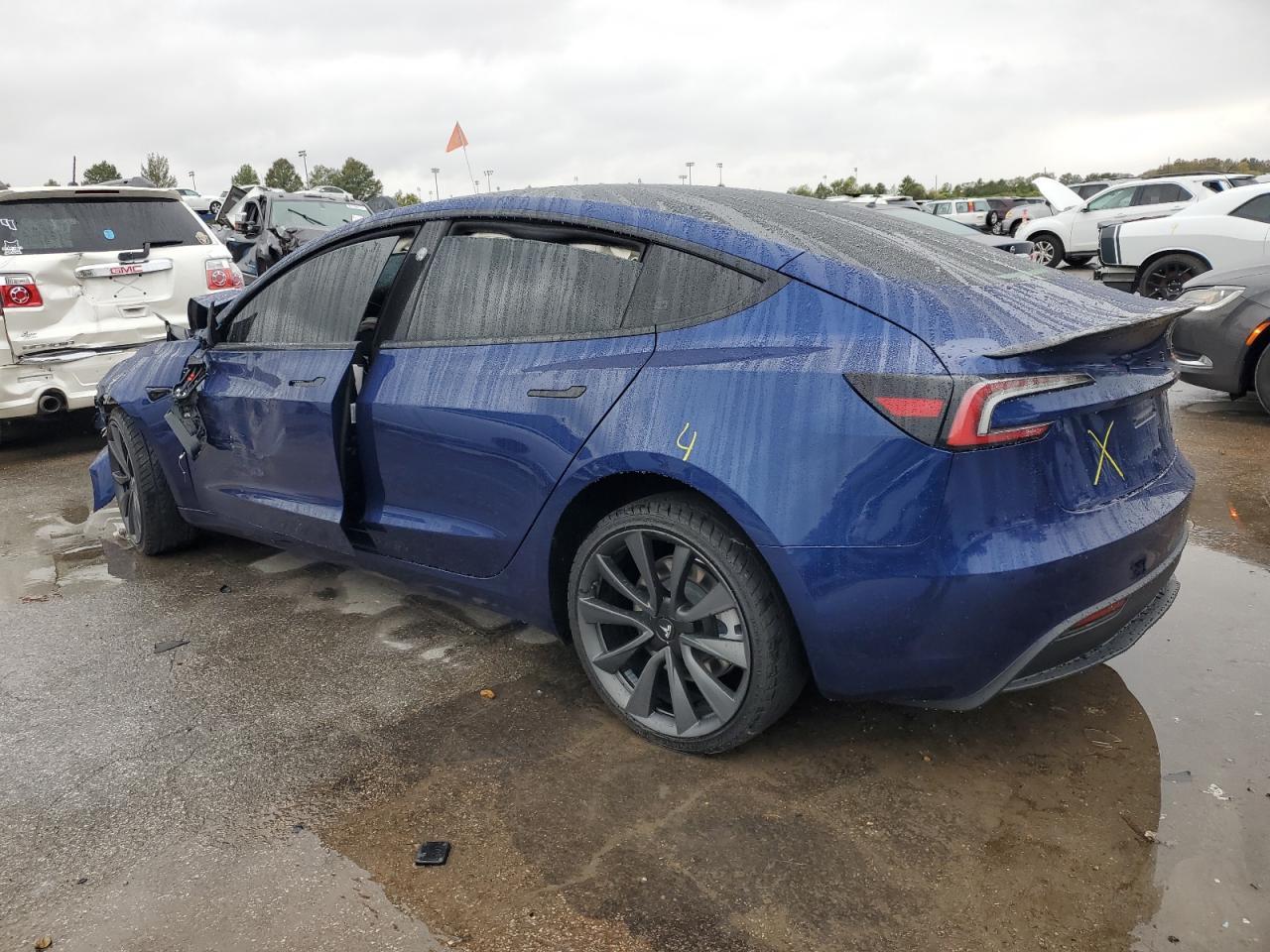 2025 TESLA MODEL 3