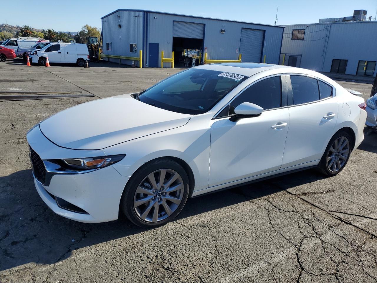 2021 MAZDA 3