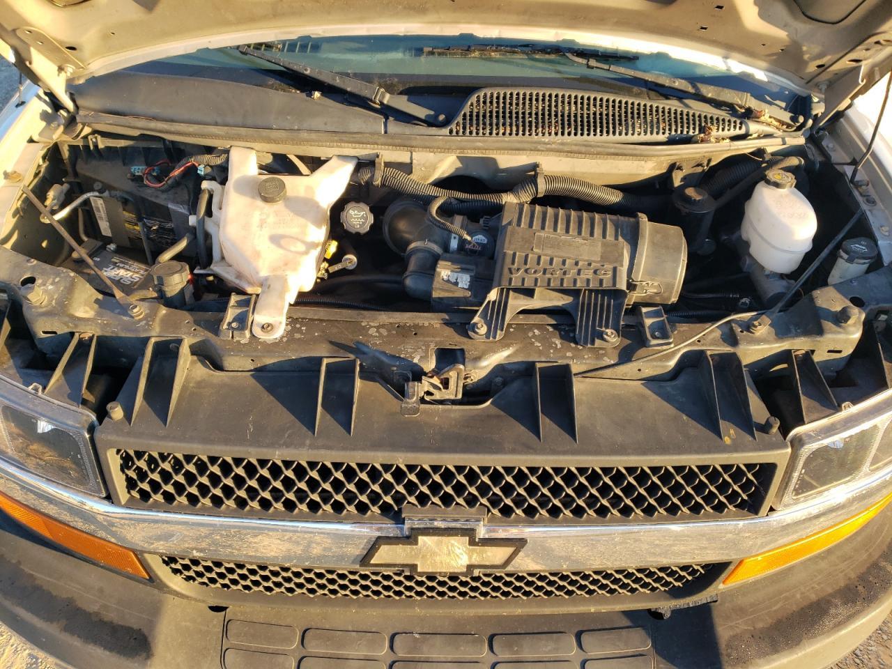 2011 CHEVROLET Express 3500