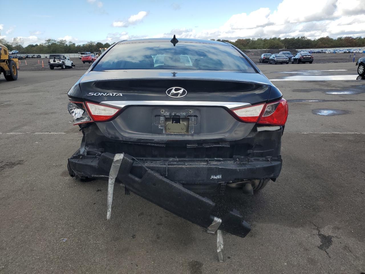 2013 HYUNDAI SONATA