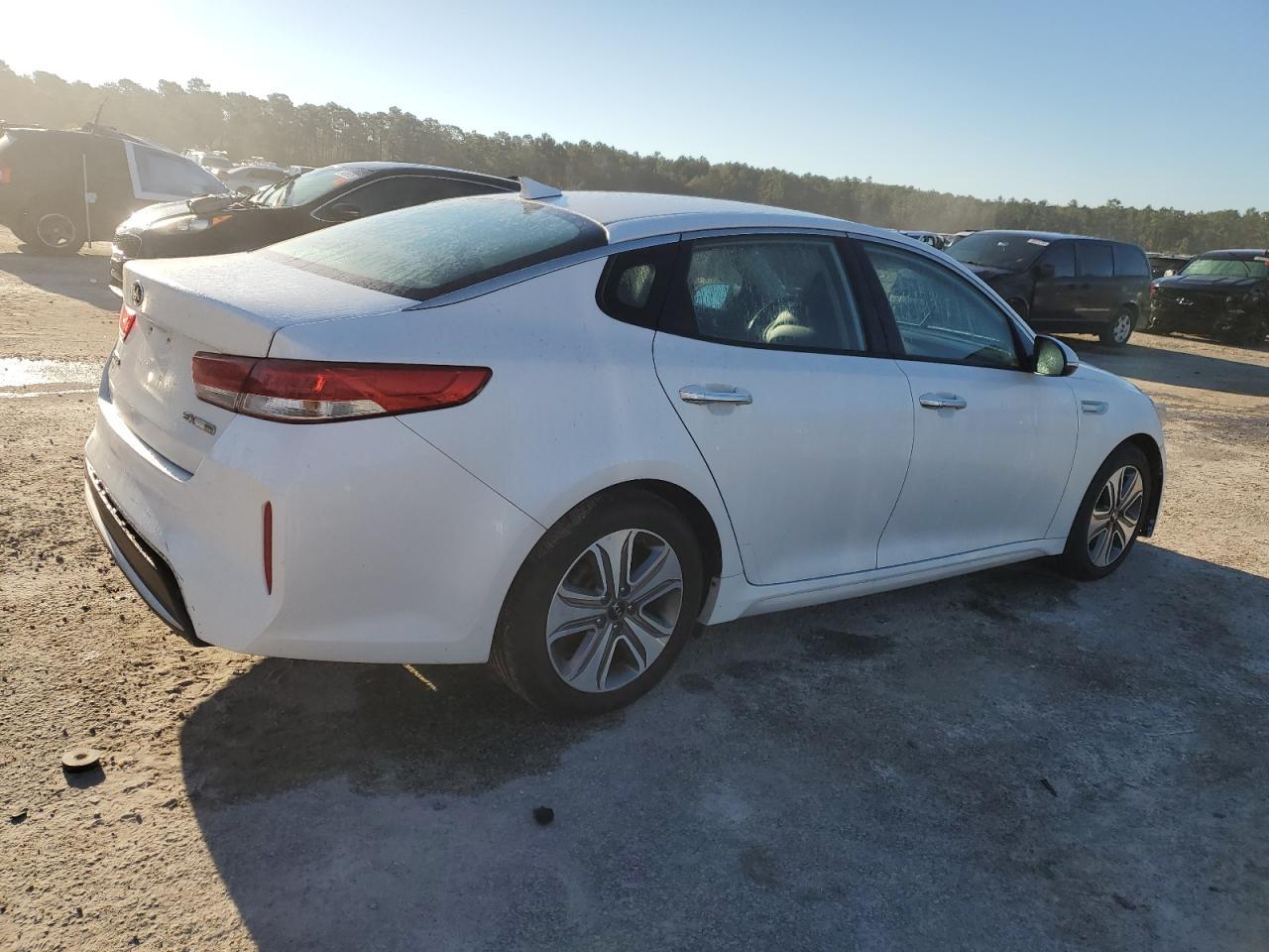 2017 KIA OPTIMA