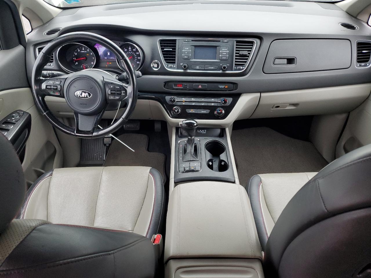 2017 KIA SEDONA