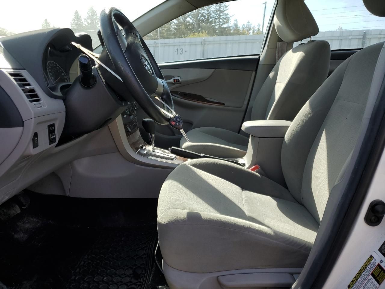 2011 TOYOTA COROLLA
