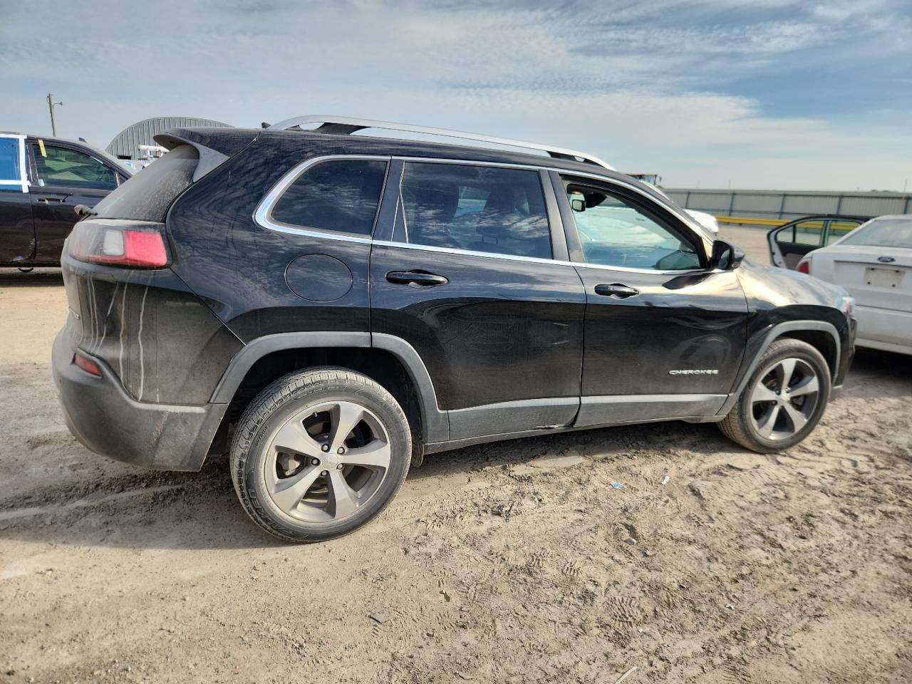 2020 JEEP CHEROKEE