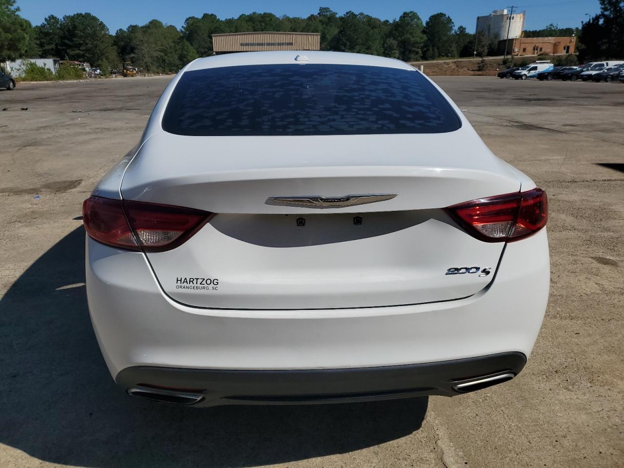 2015 CHRYSLER 200