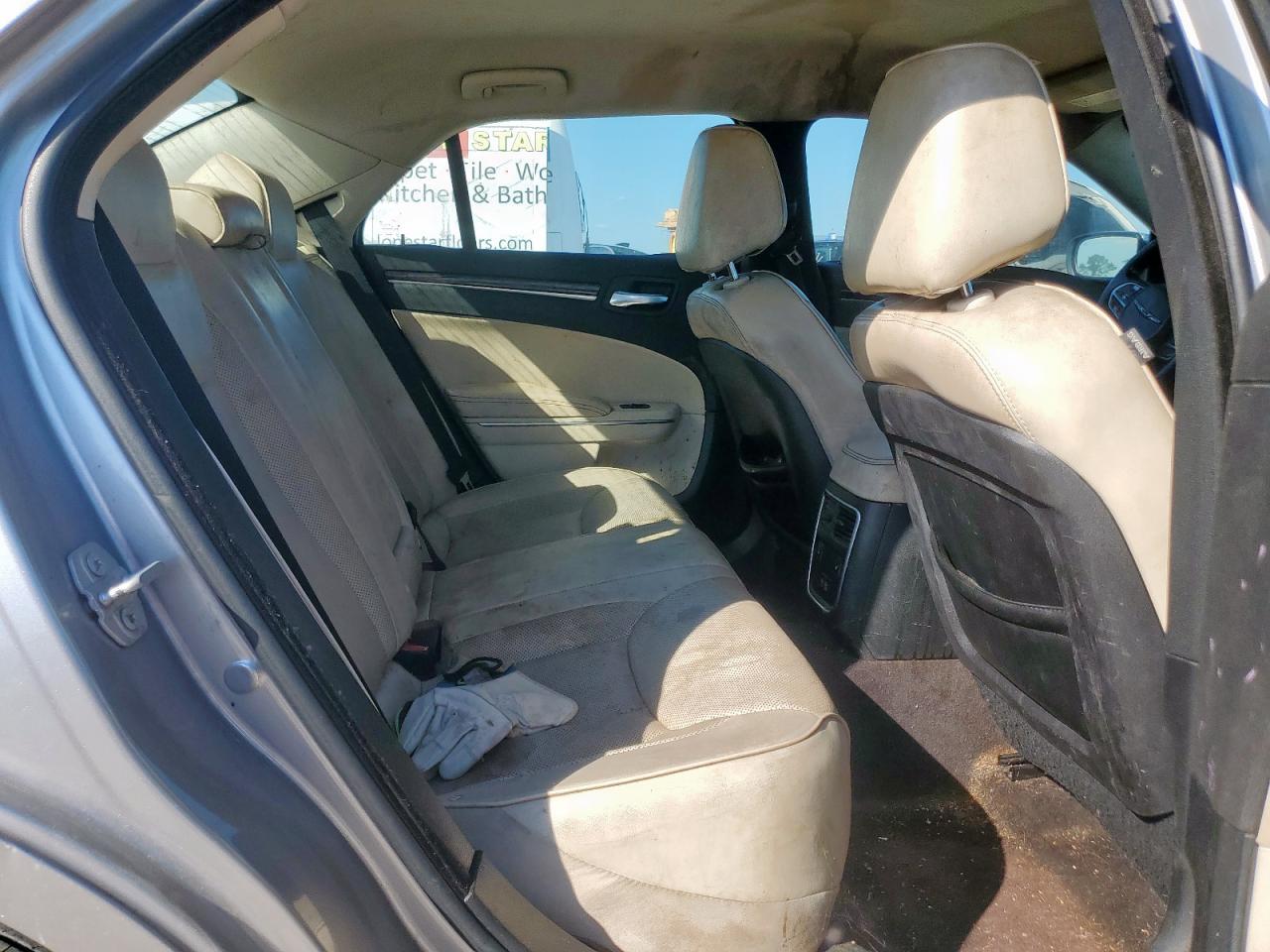 2018 CHRYSLER 300