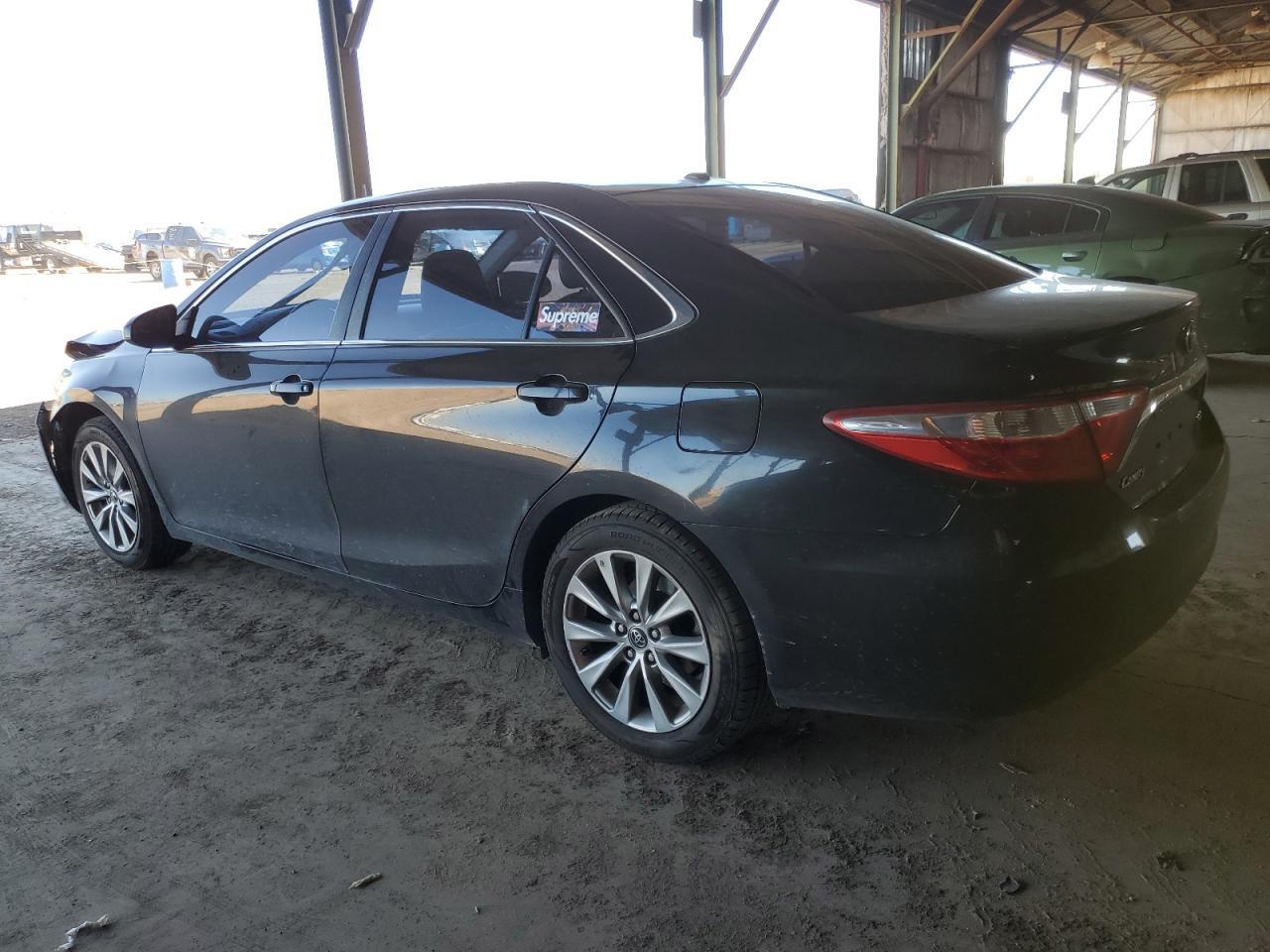 2015 TOYOTA CAMRY