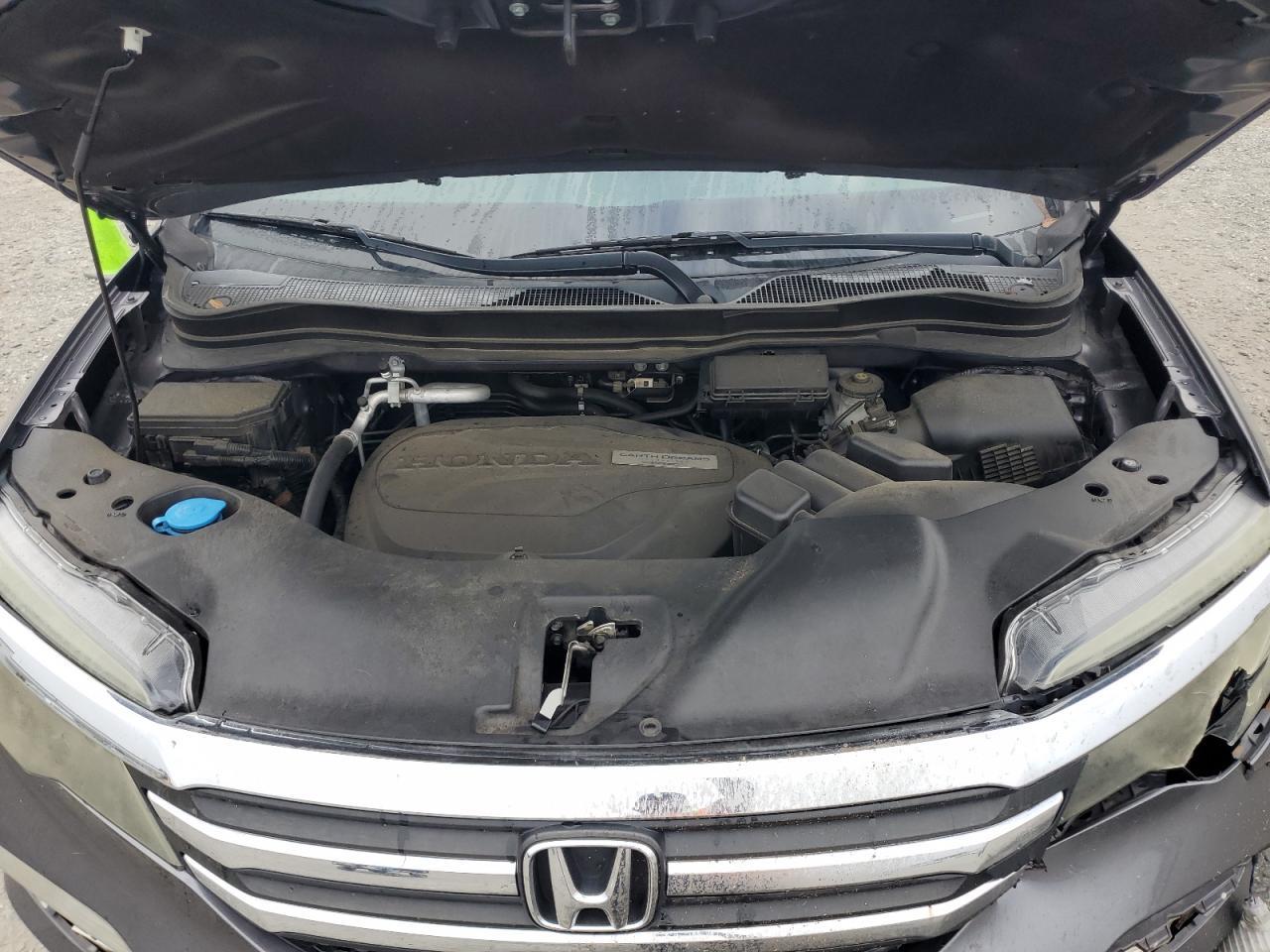 2017 HONDA PILOT