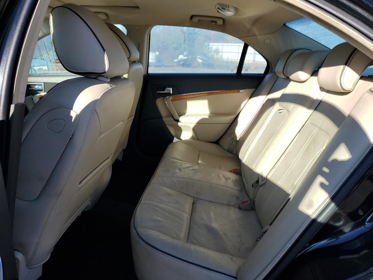 2010 LINCOLN MKZ