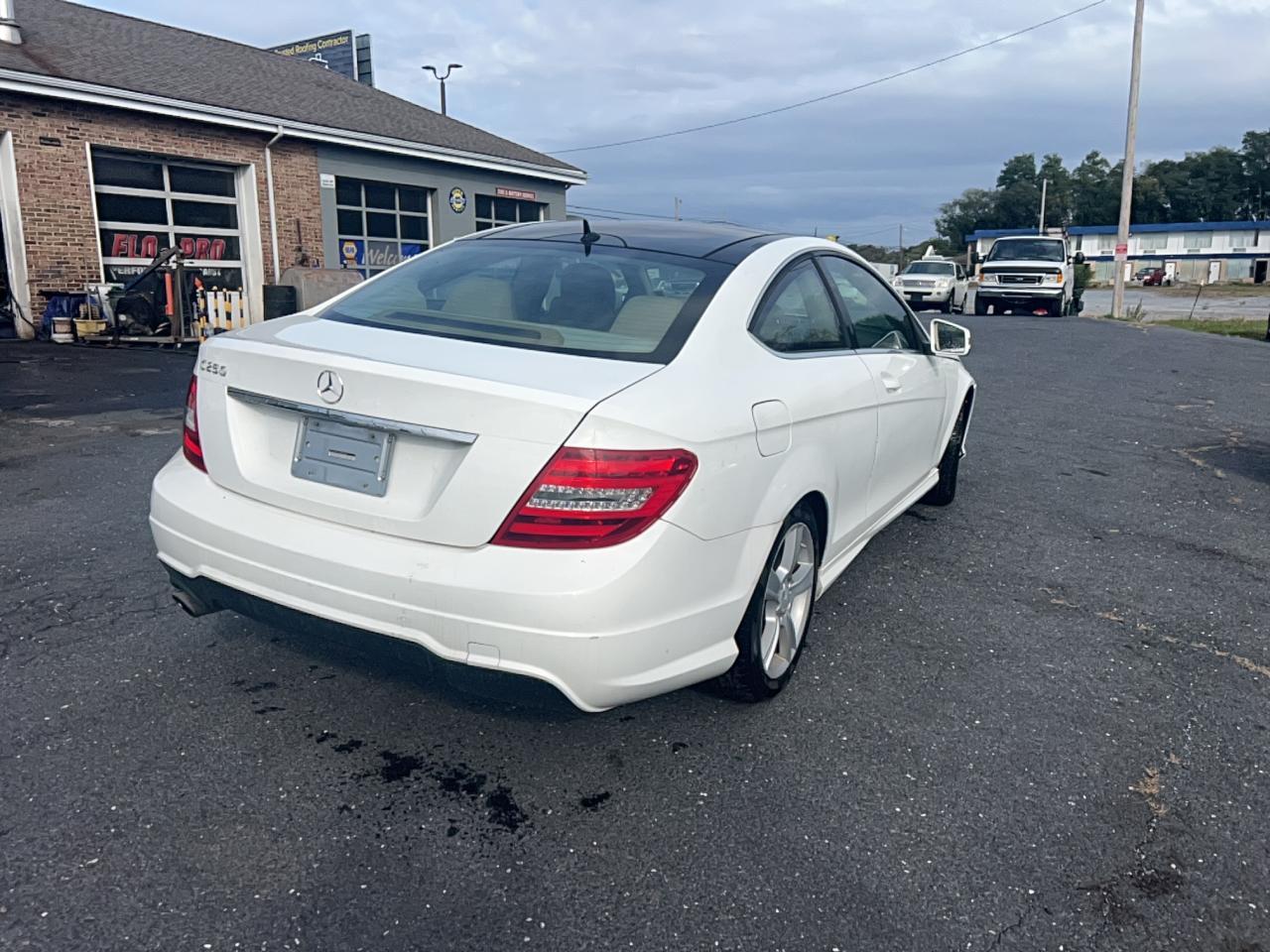 2014 MERCEDES-BENZ C-CLASS